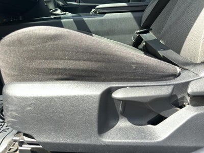 2025 Toyota Camry LE (SE)