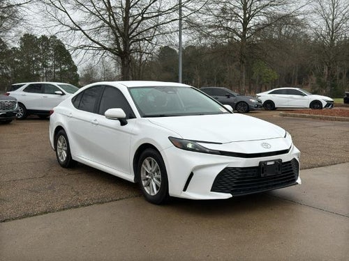 2025 Toyota Camry LE (GS)