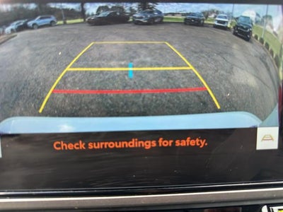 2025 Toyota Camry LE (SE)