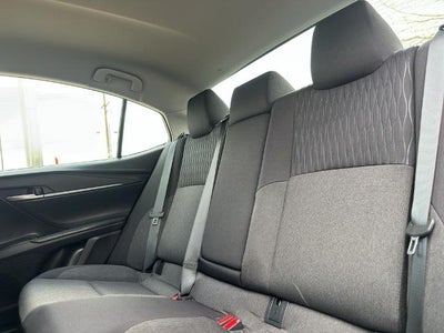 2025 Toyota Camry LE (SE)