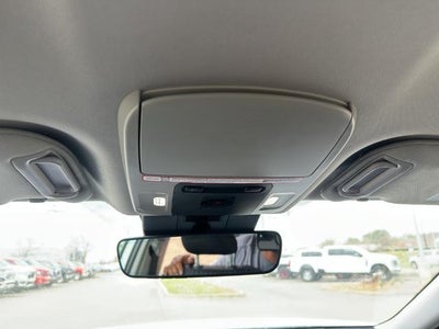 2025 Toyota Camry LE (SE)