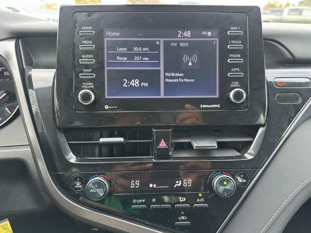 2024 Toyota Camry SE Auto (SE)