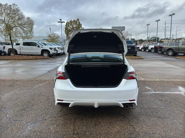 2024 Toyota Camry SE Auto (SE)