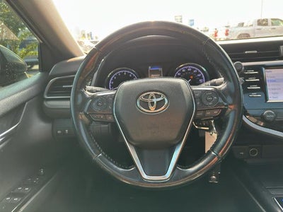 2020 Toyota Camry SE Auto (Natl)