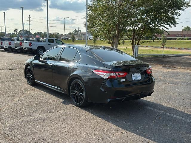 2020 Toyota Camry SE Auto (Natl)