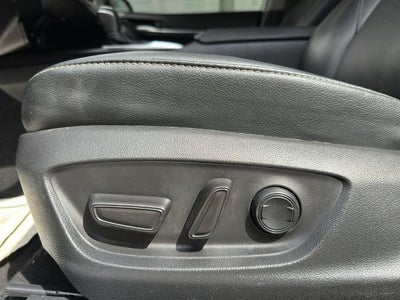 2020 Toyota Camry XSE Auto (Natl)