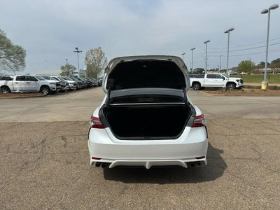 2020 Toyota Camry XSE Auto (Natl)