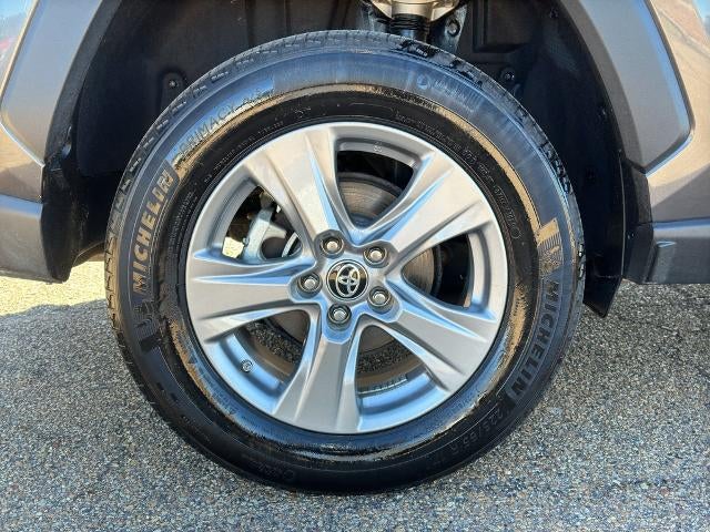 2024 Toyota RAV4 Hybrid LE AWD (Natl)