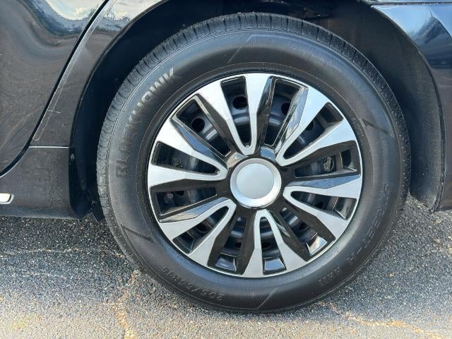 2012 Toyota Camry 4dr Sdn I4 Auto LE (Natl)