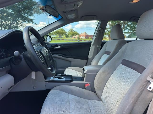 2012 Toyota Camry 4dr Sdn I4 Auto LE (Natl)