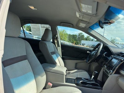 2012 Toyota Camry 4dr Sdn I4 Auto LE (Natl)