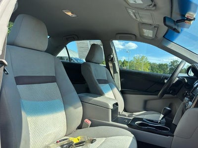 2012 Toyota Camry 4dr Sdn I4 Auto LE (Natl)