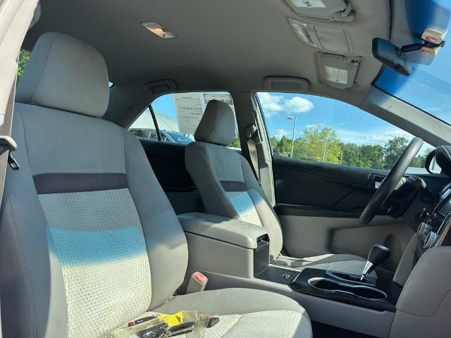 2012 Toyota Camry 4dr Sdn I4 Auto LE (Natl)