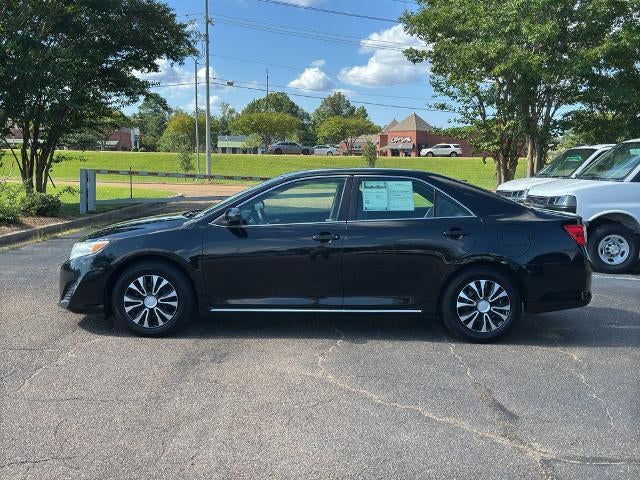 2012 Toyota Camry 4dr Sdn I4 Auto LE (Natl)
