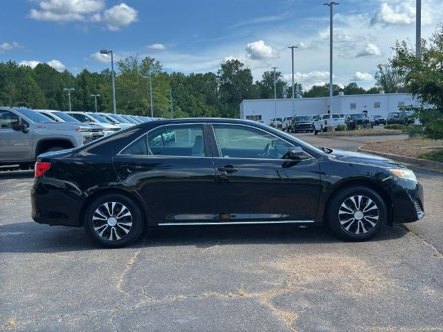 2012 Toyota Camry 4dr Sdn I4 Auto LE (Natl)