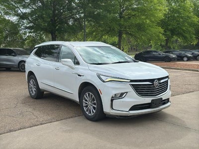 2023 Buick Enclave Essence FWD