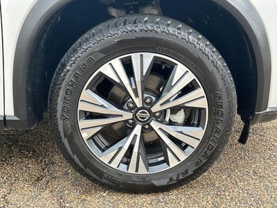 2021 Nissan Rogue AWD SV