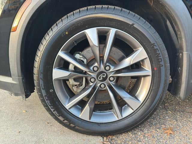 2023 INFINITI QX60 LUXE AWD