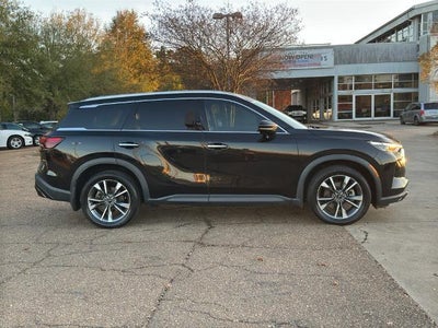 2023 INFINITI QX60 LUXE AWD
