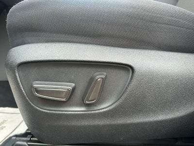 2023 Toyota Highlander L FWD (Natl)