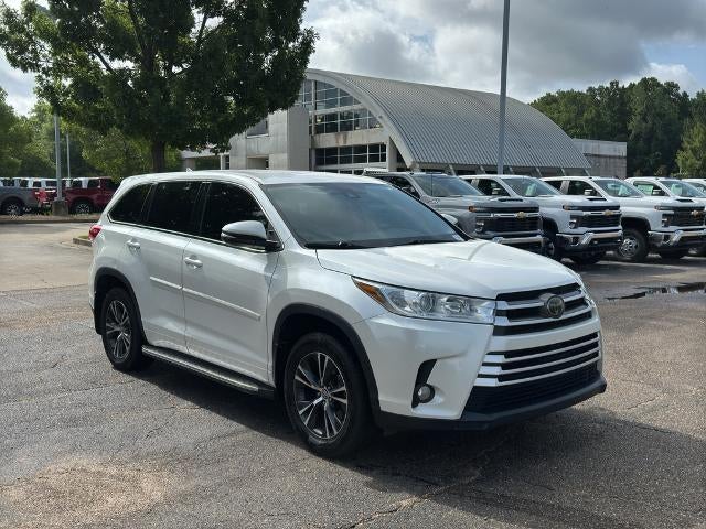 2018 Toyota Highlander LE Plus V6 FWD (SE)