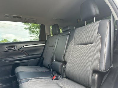 2018 Toyota Highlander LE Plus V6 FWD (SE)
