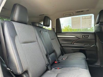 2018 Toyota Highlander LE Plus V6 FWD (SE)