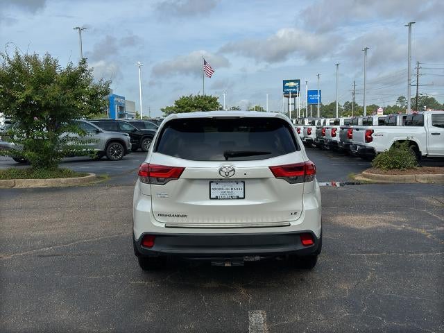 2018 Toyota Highlander LE Plus V6 FWD (SE)