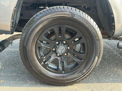 2021 Toyota Tacoma 2WD 2WD SR Double Cab 5' Bed I4 AT (GS)