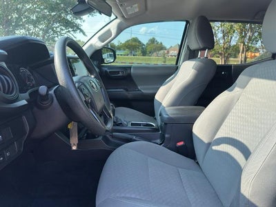 2021 Toyota Tacoma 2WD 2WD SR Double Cab 5' Bed I4 AT (GS)