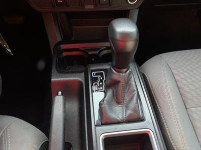 2021 Toyota Tacoma 2WD 2WD SR Double Cab 5' Bed I4 AT (GS)