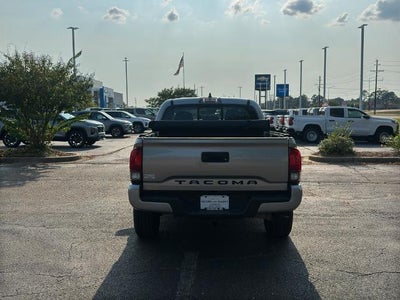 2021 Toyota Tacoma 2WD 2WD SR Double Cab 5' Bed I4 AT (GS)