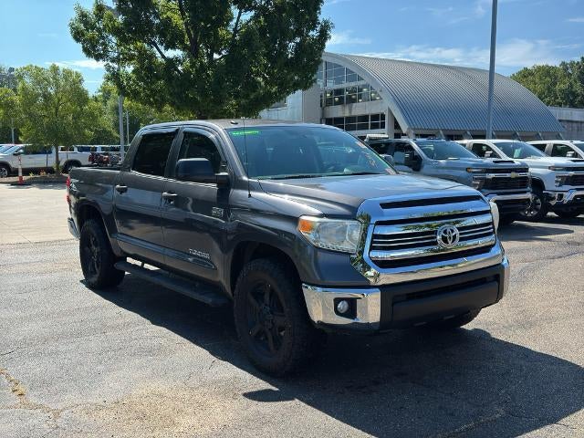 2016 Toyota Tundra 4WD Truck 4WD CrewMax Short Bed 5.7L FFV SR5 (SE)