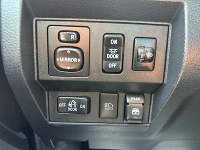 2019 Toyota Tundra 4WD 4WD SR5 CrewMax 5.5' Bed 5.7L (Natl)