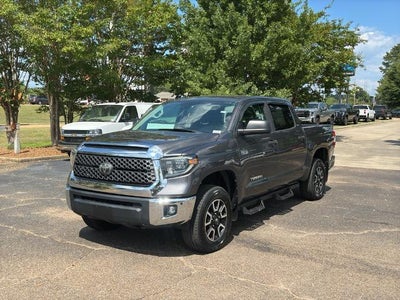 2019 Toyota Tundra 4WD 4WD SR5 CrewMax 5.5' Bed 5.7L (Natl)
