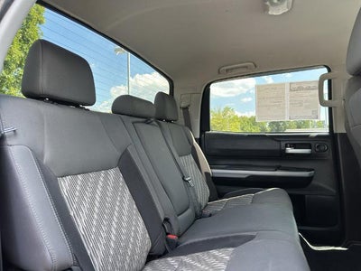 2019 Toyota Tundra 4WD 4WD SR5 CrewMax 5.5' Bed 5.7L (Natl)
