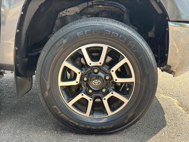 2019 Toyota Tundra 4WD 4WD SR5 CrewMax 5.5' Bed 5.7L (Natl)