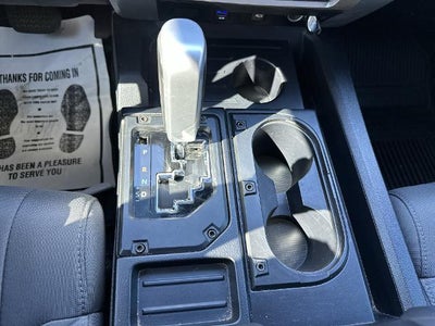 2019 Toyota Tundra 2WD 2WD SR5 CrewMax 5.5' Bed 5.7L (SE)