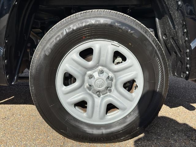 2022 Toyota Tundra 2WD 2WD SR Double Cab 6.5' Bed (Natl)