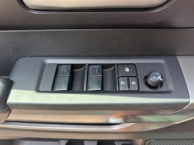 2023 Toyota Tundra 2WD 2WD SR5 CrewMax 5.5' Bed (Natl)