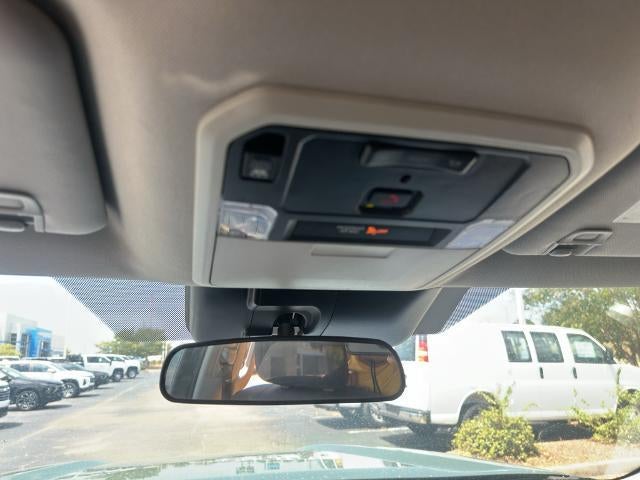 2023 Toyota Tundra 2WD 2WD SR5 CrewMax 5.5' Bed (Natl)