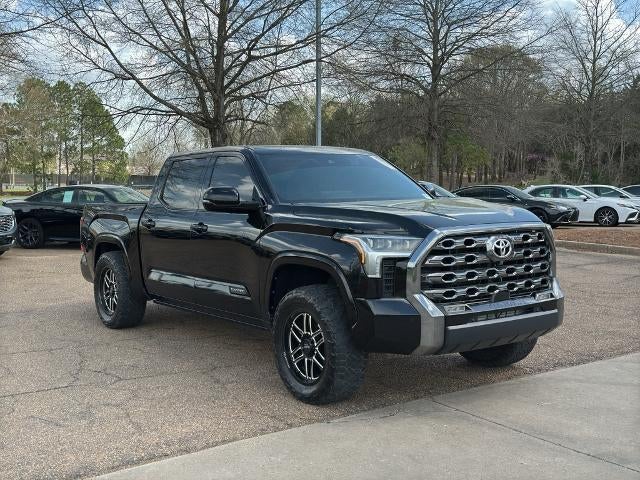 2022 Toyota Tundra 2WD 2WD Platinum CrewMax 5.5' Bed (SE)