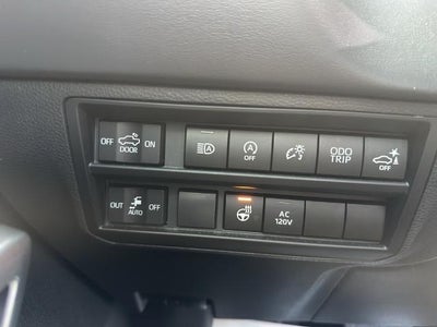 2022 Toyota Tundra 2WD 2WD Platinum CrewMax 5.5' Bed (SE)