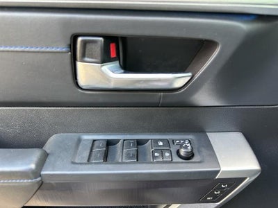 2022 Toyota Tundra 2WD 2WD Platinum CrewMax 5.5' Bed (SE)