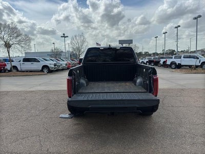 2022 Toyota Tundra 2WD 2WD Platinum CrewMax 5.5' Bed (SE)