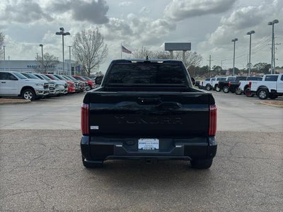 2022 Toyota Tundra 2WD 2WD Platinum CrewMax 5.5' Bed (SE)