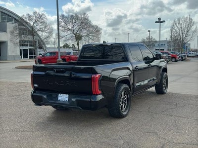 2022 Toyota Tundra 2WD 2WD Platinum CrewMax 5.5' Bed (SE)