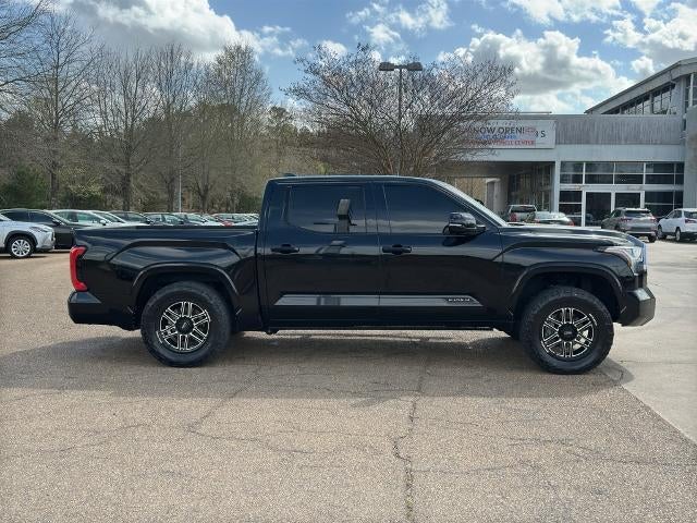 2022 Toyota Tundra 2WD 2WD Platinum CrewMax 5.5' Bed (SE)