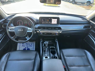 2022 Kia Telluride S FWD