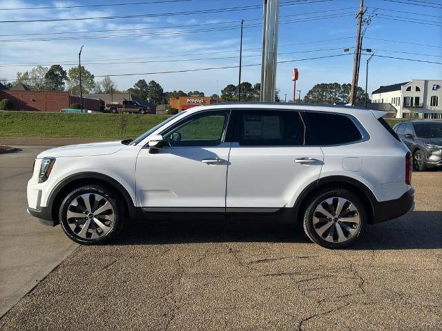 2022 Kia Telluride S FWD